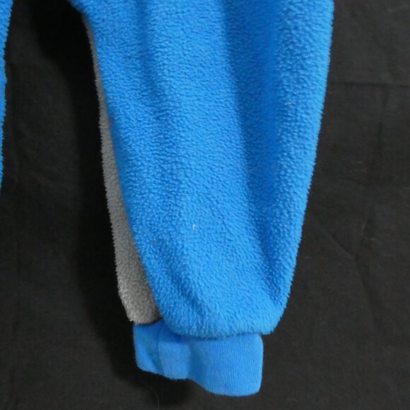 DC SUPER FRIENDS | 12 months | Batman Fleece Zip-Up Pajama Onesie - Picture 14 of 14